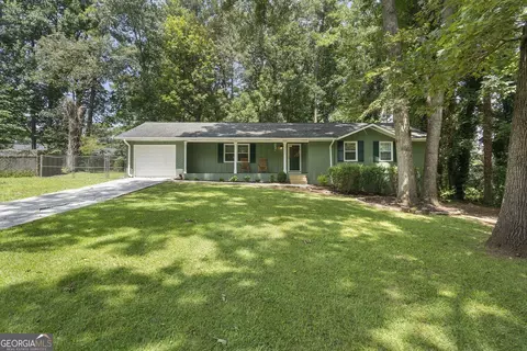 2064 Leatherleaf Ct SW, Marietta, GA 30008