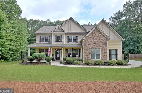 179 Timbercreek Estates Dr, Sharpsburg, GA 30277