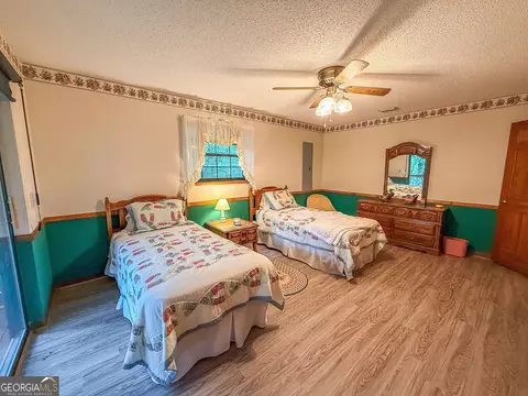 Bedroom - 195 Cedar Ln, Dillard, GA 30537 photo 7 of 9