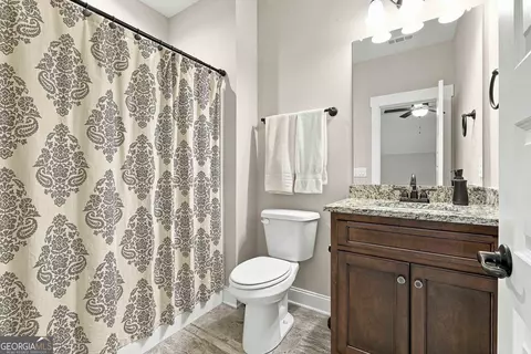 Bath - 115 Grae Ct, Tyrone, GA 30290 photo 4 of 4