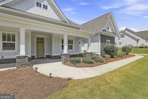 Exterior - 115 Grae Ct, Tyrone, GA 30290 photo 4 of 11