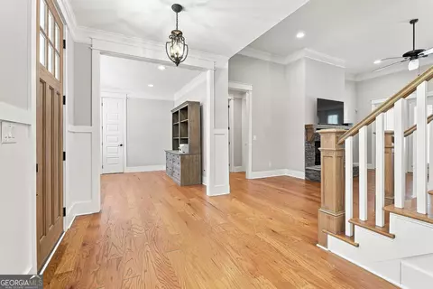 Entry Way - 115 Grae Ct, Tyrone, GA 30290 photo 4 of 8