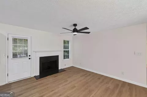 Living - 1278 Lynx Ct, Hampton, GA 30228 photo 1 of 3