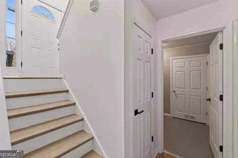 Entry Way - 1278 Lynx Ct, Hampton, GA 30228 photo 7 of 7