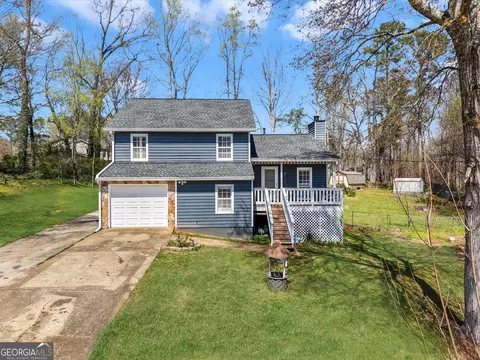 1349 Ashbrook Dr, Lawrenceville, GA 30043