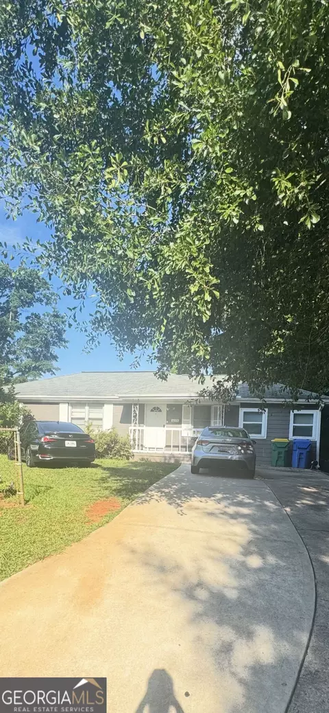 4277 Iowa Dr, Forest Park, GA 30297