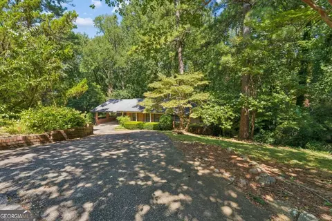 5813 Ohara Dr, Stone Mountain, GA 30087