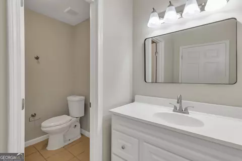 Bath - 6817 Red Maple Dr, Rex, GA 30273 photo 3 of 3