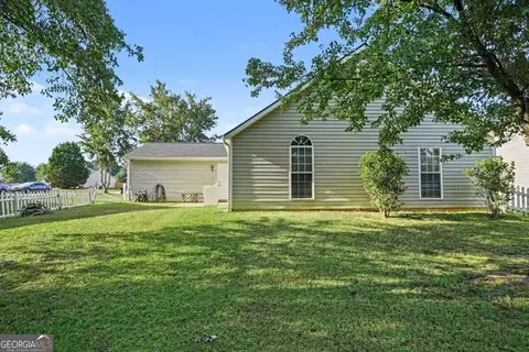Exterior - 256 Galway Ln, Hampton, GA 30228 photo 4 of 4