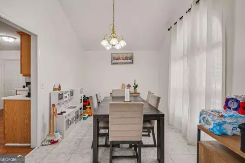 Dining - 256 Galway Ln, Hampton, GA 30228 photo 1 of 3