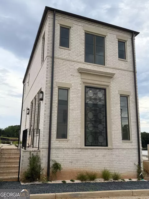 310 6th St, Fayetteville, GA 30214