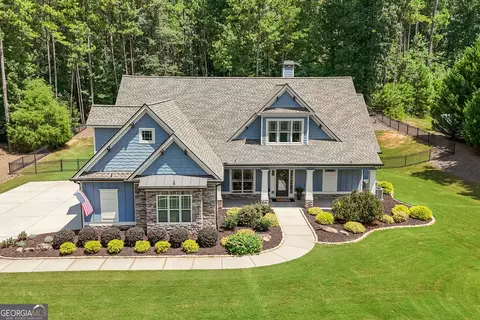 211 Northwynn Dr, Sharpsburg, GA 30277