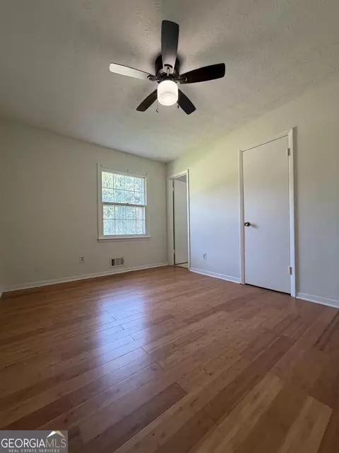 Bedroom - 6892 Maddox Rd, Morrow, GA 30260 photo 2 of 5