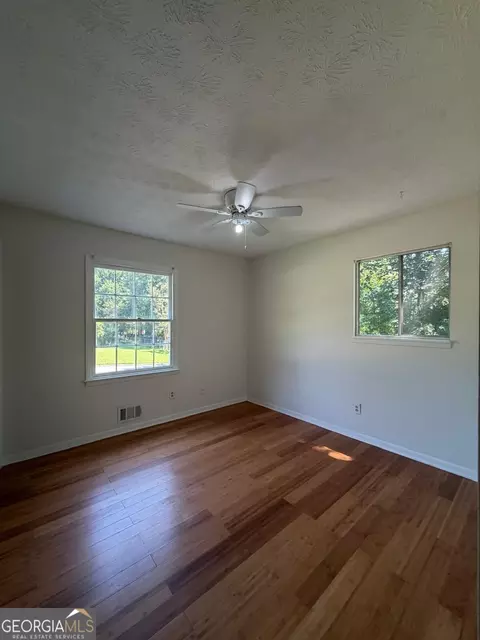 Bedroom - 6892 Maddox Rd, Morrow, GA 30260 photo 5 of 5