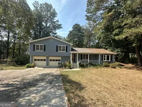 1763 Shadybrook Ct, Lawrenceville, GA 30043