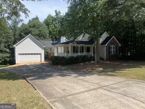 165 Irwin Dr, Mcdonough, GA 30252 photo 2