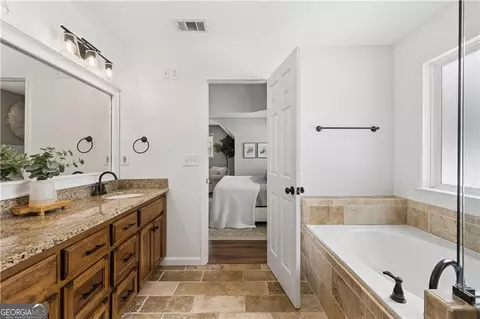 Bath - Undisclosed, Milton, GA 30004 photo 6 of 6