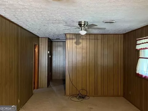 Living - 1032 Central Rd, Thomson, GA 30824 photo 1 of 2
