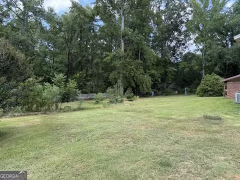 Exterior - 1032 Central Rd, Thomson, GA 30824 photo 2 of 5