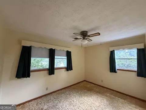 Bedroom - 1032 Central Rd, Thomson, GA 30824 photo 2 of 4