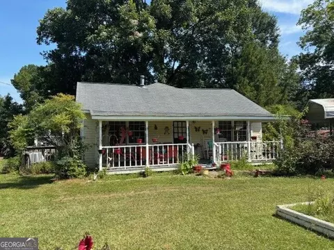 195 Pine Valley Rd, Hiram, GA 30141