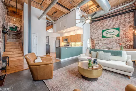 320 Martin Luther King Jr Dr SE #13, Atlanta, GA 30312