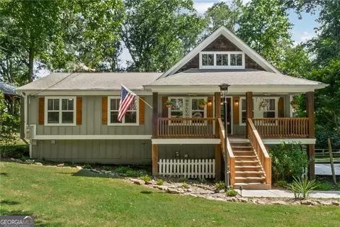 216 Byers St, Waleska, GA 30183