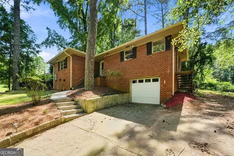 128 Dickson Ct, Marietta, GA 30066
