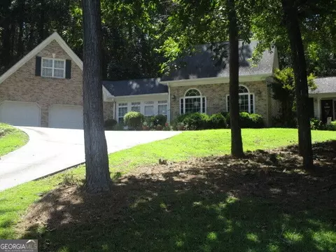 Exterior - 1980 Cedar Bluff Rd, Monroe, GA 30656 photo 2 of 10