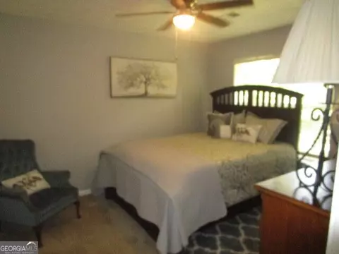 Bedroom - 1980 Cedar Bluff Rd, Monroe, GA 30656 photo 3 of 5