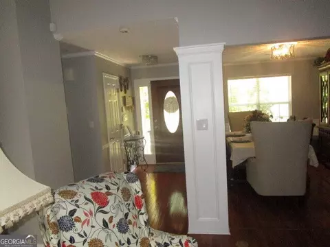 Entry Way - 1980 Cedar Bluff Rd, Monroe, GA 30656 photo 1 of 6