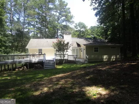 Exterior - 1980 Cedar Bluff Rd, Monroe, GA 30656 photo 8 of 10