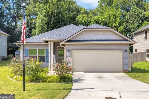 456 Highland Pointe Dr, Alto, GA 30510