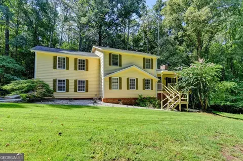1811 High Ridge Dr SW, Conyers, GA 30094