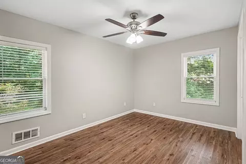 Bedroom - 5893 Ronnie Dr, Rex, GA 30273 photo 3 of 4