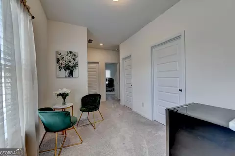 Entry Way - 20 Eagle Dr NW, Rome, GA 30165 photo 6 of 8