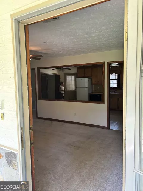 Entry Way - 70 E Dollar Cir, Covington, GA 30014 photo 1 of 3