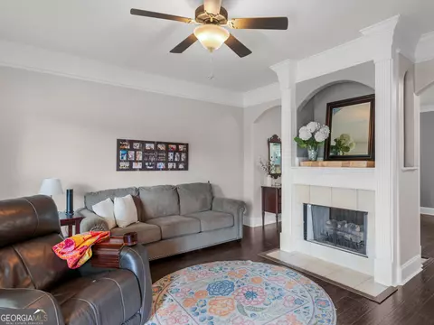 Living - 185 Ryan Ln, Covington, GA 30016 photo 1 of 3