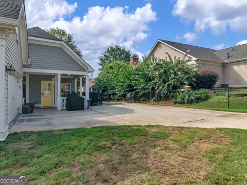 Exterior - 185 Ryan Ln, Covington, GA 30016 photo 4 of 10
