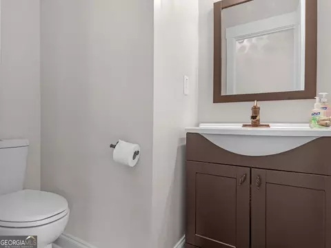Bath - 185 Ryan Ln, Covington, GA 30016 photo 1 of 5