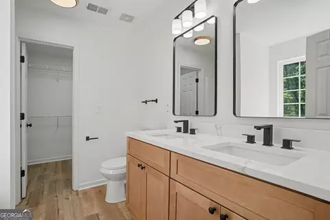 Bath - 305 Veal Rd, Covington, GA 30016 photo 1 of 3
