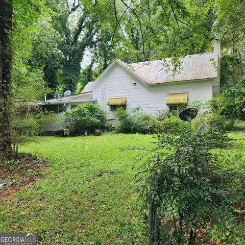 5300 Flakes Mill Rd, Ellenwood, GA 30294