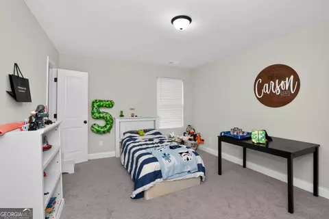 Bedroom - 207 Dixon Cir, Williamson, GA 30292 photo 6 of 9