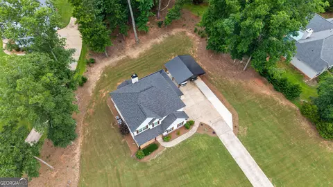 View/Area - 207 Dixon Cir, Williamson, GA 30292 photo 3 of 7