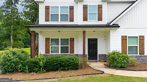 Exterior - 207 Dixon Cir, Williamson, GA 30292 photo 9 of 9
