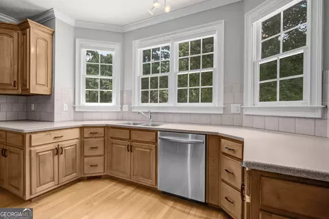 Kitchen - 356 Massengale Rd, Brooks, GA 30205 photo 5 of 7