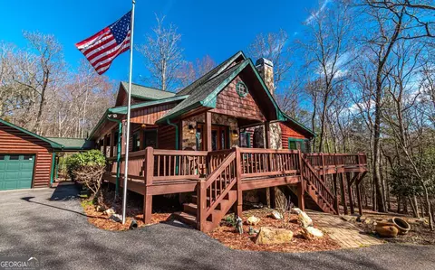 202 Shepherds Rdg, Morganton, GA 30560