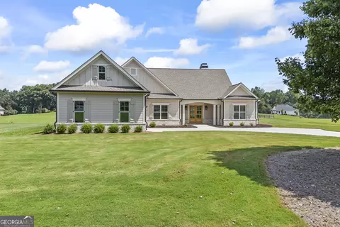 124 Rockford Farm Dr, Clarkesville, GA 30523