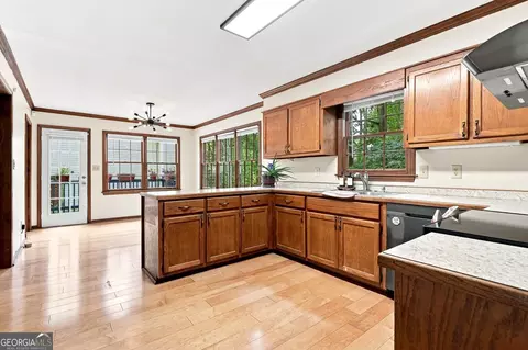 Kitchen - 2746 Summercrest Ln, Duluth, GA 30096 photo 1 of 3