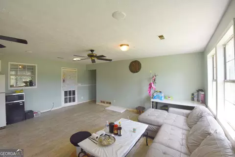 Living - 269 N Dorsey Rd, Hampton, GA 30228 photo 4 of 11